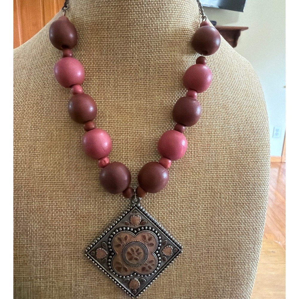 Boho Chunky Matte Bead Statement Necklace Silver Tone Floral Enamel Pendant